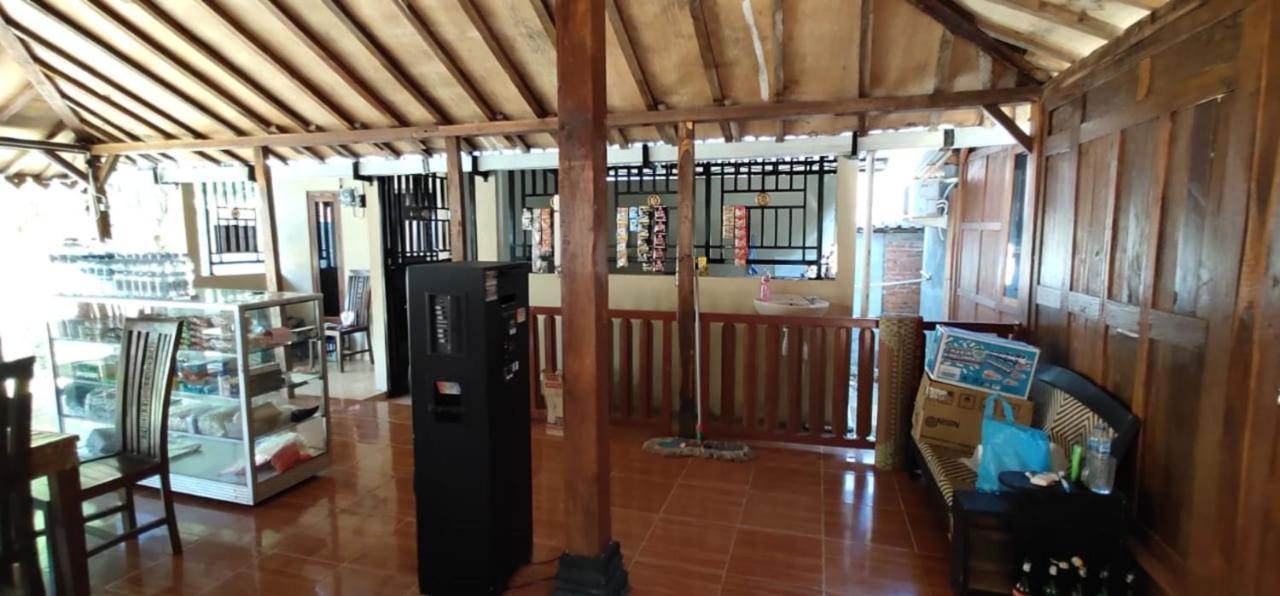 Limasan Mbah Darmo Otel Tepus Dış mekan fotoğraf